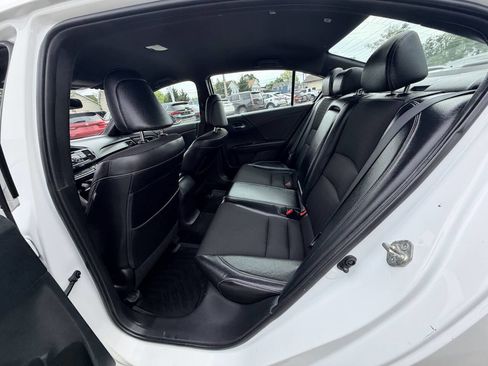 Used 2017 Honda Accord Sport image 56