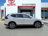 Used 2017 Nissan Rogue SL image 4