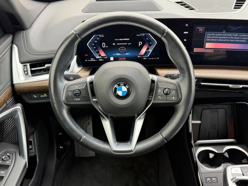 Used 2025 BMW X1 xDrive28i AWD/4WD image 11
