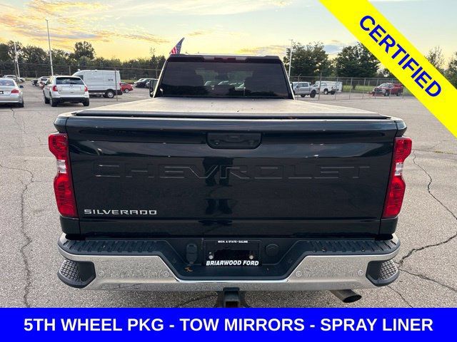 Used 2024 Chevrolet Silverado 3500 W/T AWD/4WD image 9