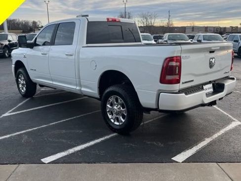 Used 2024 RAM 2500 Laramie AWD/4WD image 3