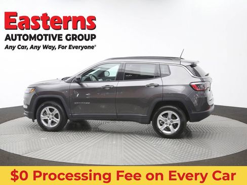 Used 2024 Jeep Compass Latitude AWD/4WD image 56