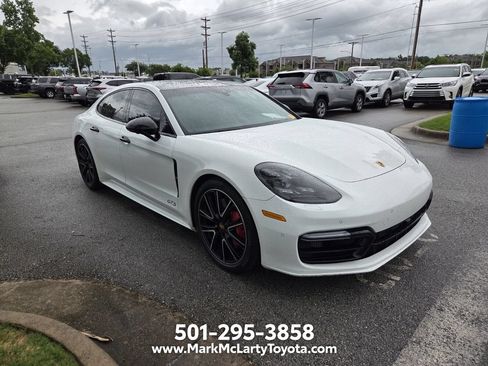 Used 2019 Porsche Panamera GTS AWD/4WD image 3