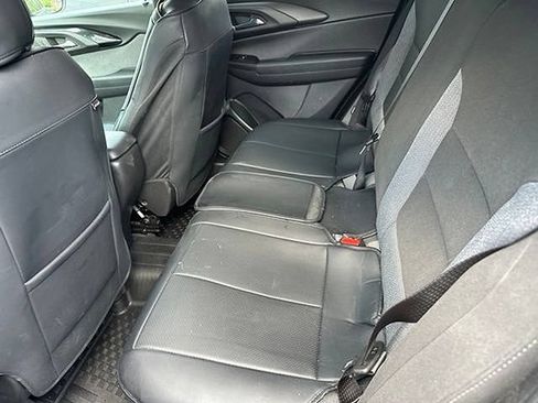 Used 2022 Chevrolet TrailBlazer LT AWD/4WD image 8