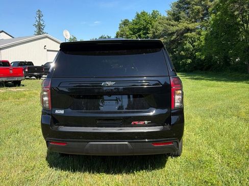 Used 2023 Chevrolet Tahoe RST w/ Luxury Package AWD/4WD image 4