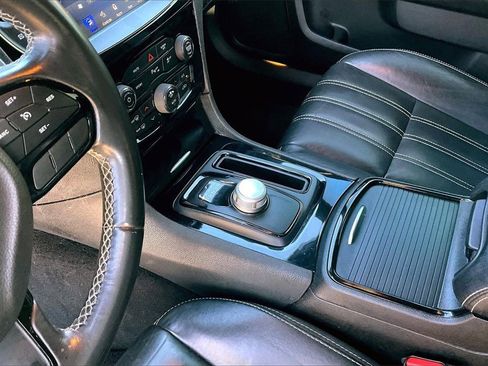 Used 2021 Chrysler 300 S image 15