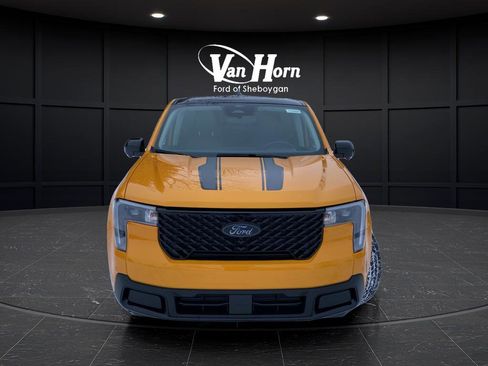 New 2026 Ford Maverick Lariat w/ Black Appearance Package image 13