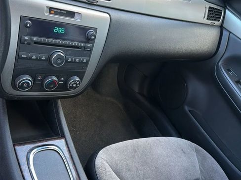 Used 2014 Chevrolet Impala Police FWD image 20