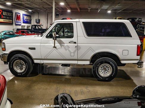 Used 1994 Ford Bronco XL image 10