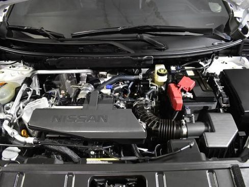 Certified 2026 Nissan Rogue Platinum w/ Platinum Premium Package AWD/4WD image 39