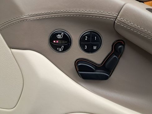 Used 2007 Mercedes-Benz SL 600 image 44