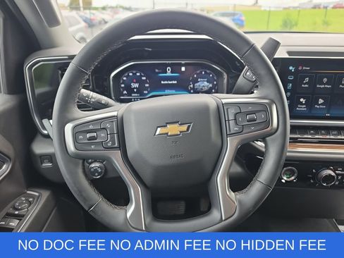 Used 2023 Chevrolet Silverado 1500 LT AWD/4WD image 16