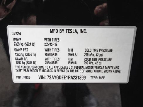 Used 2024 Tesla Model Y Long Range image 14