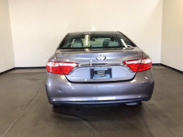 Used 2017 Toyota Camry LE FWD image 5