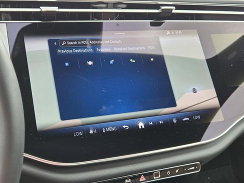 Used 2025 Mercedes-Benz E 350 Sedan image 13