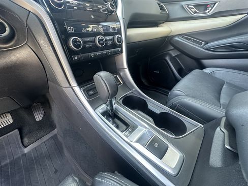 Used 2019 Subaru Ascent Limited w/ Popular Package #3 AWD/4WD image 45