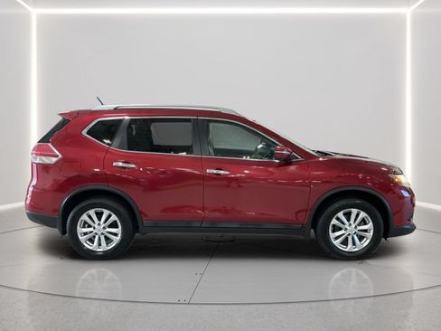 Used 2015 Nissan Rogue SV w/ SV Premium Package FWD image 7