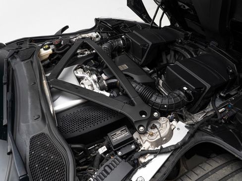 Used 2020 Aston Martin DB11 Volante RWD image 55