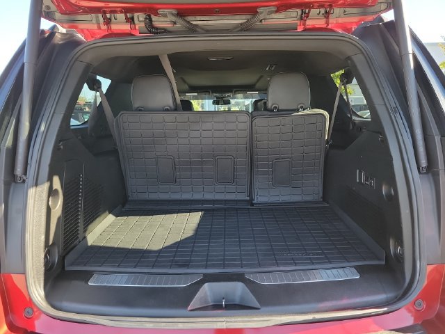 Used 2024 GMC Yukon XL Denali AWD/4WD image 10