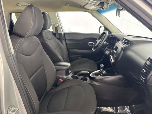 Used 2015 Kia Soul image 22