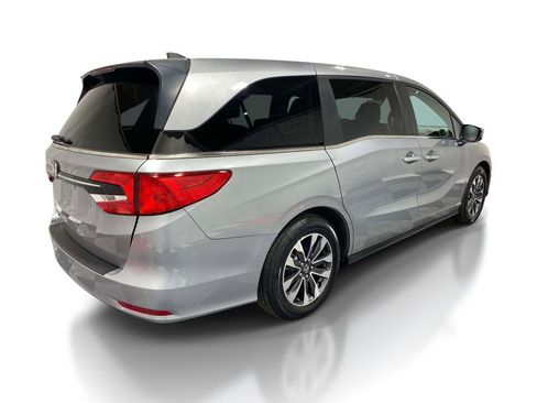 Used 2024 Honda Odyssey EX-L image 4