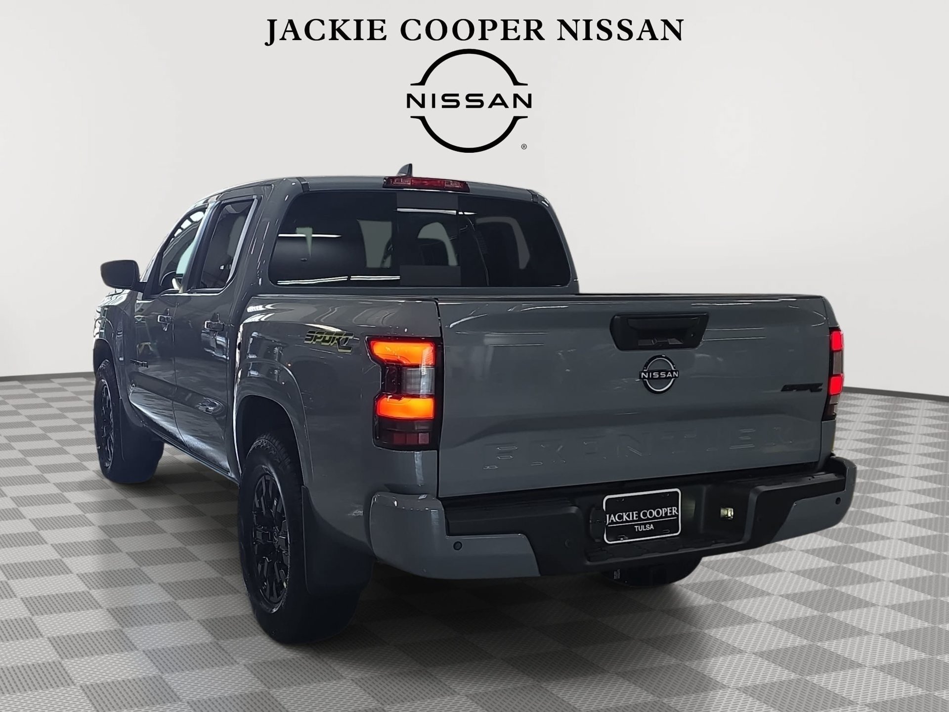 New 2027 Nissan Frontier SV w/ SV Convenience Package AWD/4WD image 7