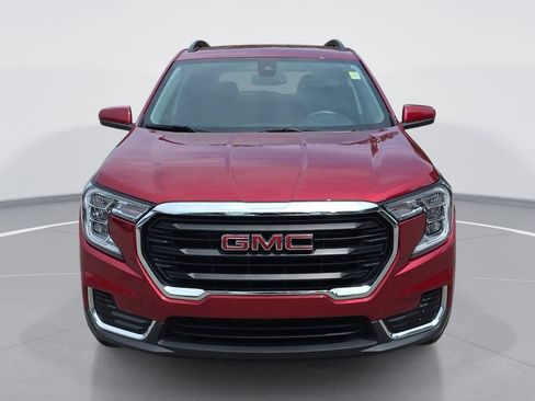 Certified 2023 GMC Terrain SLE w/ Driver Convenience Package FWD image 10