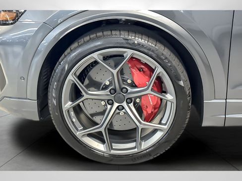 New 2026 Audi RS Q8 performance image 25