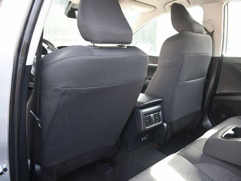 Certified 2025 Toyota Camry LE image 21