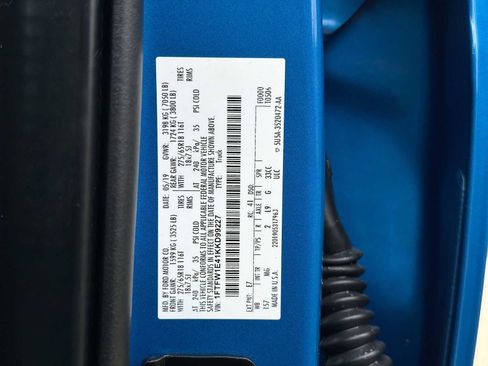Used 2019 Ford F150 XLT w/ Equipment Group 302A Luxury AWD/4WD image 31