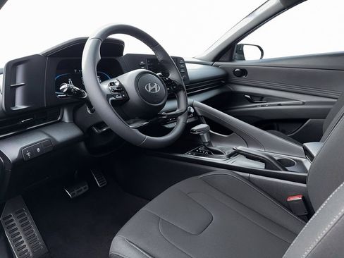 New 2026 Hyundai Elantra Sport FWD image 14