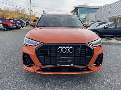 Certified 2025 Audi Q3 2.0T Premium w/ Convenience Package image 2