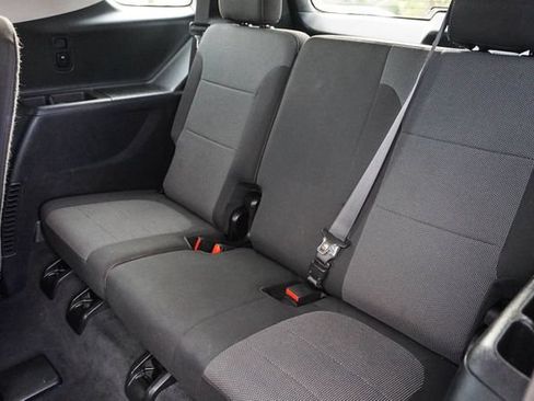 Used 2020 Chevrolet Traverse LT w/ Driver Confidence II Package AWD/4WD image 21