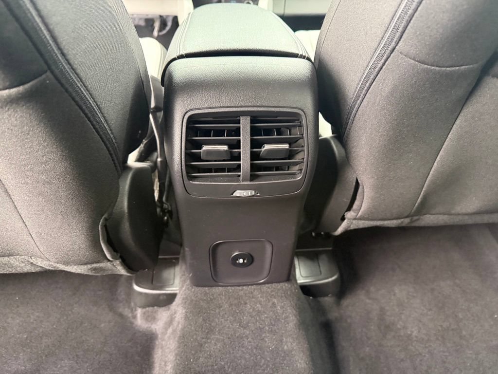 Used 2023 Ford Escape Active w/ Tech Pack #1 AWD/4WD image 15