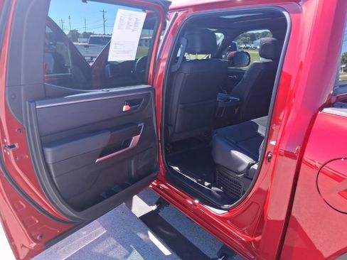 Used 2023 Toyota Tundra Platinum RWD image 31