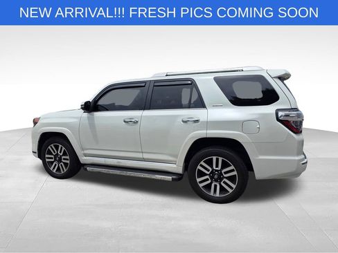 Used 2020 Toyota 4Runner Limited AWD/4WD image 4