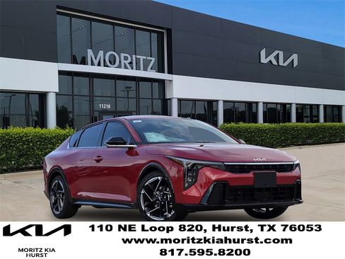 New 2025 Kia K4 GT-Line image 1