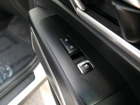 Used 2023 Kia Telluride LX image 26