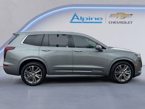 Used 2023 Cadillac XT6 Premium Luxury w/ Technology Package AWD/4WD image 6