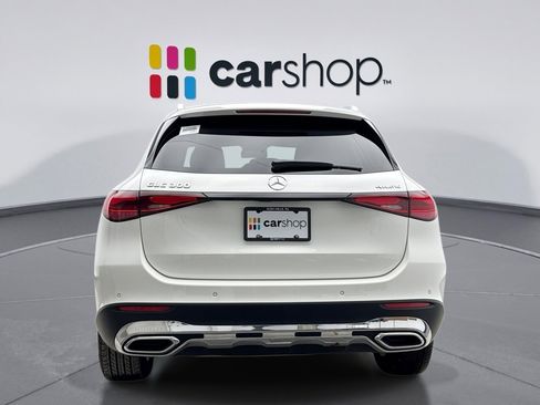 Used 2025 Mercedes-Benz GLC 300 4MATIC image 4
