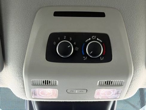 Used 2023 Ford Transit 350 XL RWD image 8
