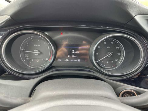 Used 2023 Buick Encore GX Select w/ Sport Touring Package AWD/4WD image 12
