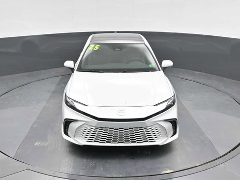 Used 2025 Toyota Camry XSE image 26