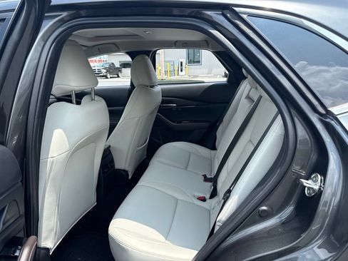 Used 2022 MAZDA CX-30 AWD 2.5 S w/ Premium Package image 8