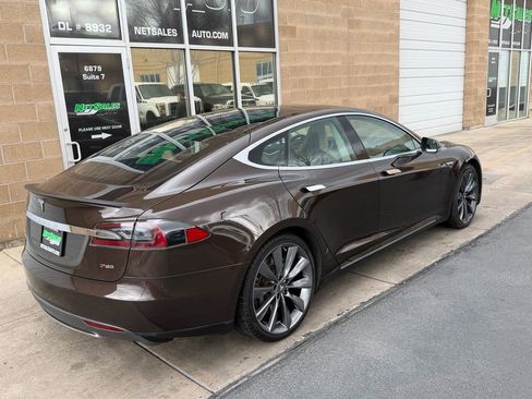 Used 2013 Tesla Model S Performance image 5