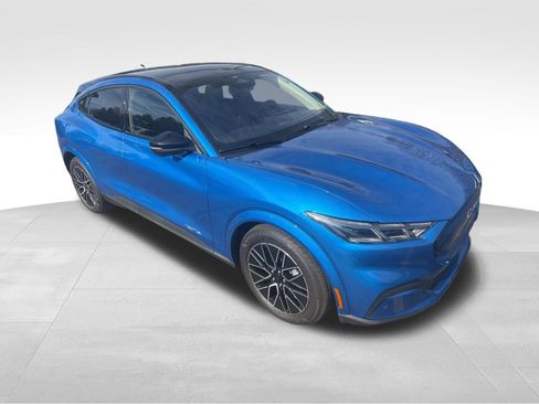 New 2025 Ford Mustang Mach-E Premium image 8