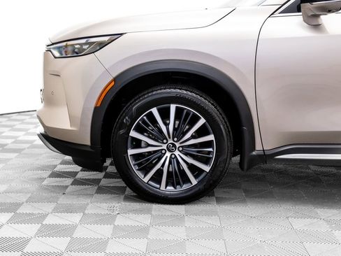 Used 2023 INFINITI QX60 Sensory w/ Vision Package AWD/4WD image 35