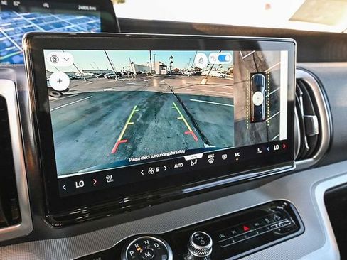 Certified 2025 Ford Expedition Max Active AWD/4WD image 28