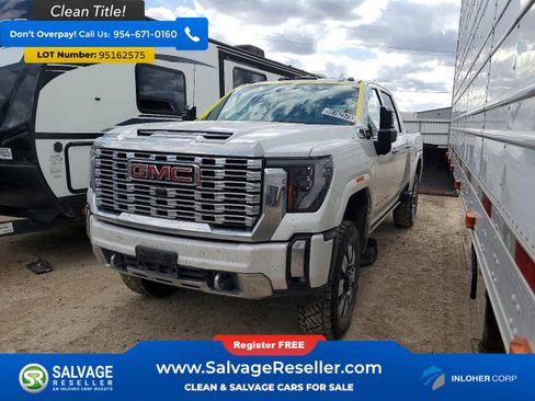 Used 2024 GMC Sierra 2500 Denali w/ Denali Reserve Package AWD/4WD image 1