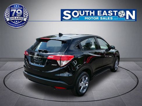 Used 2019 Honda HR-V LX image 6